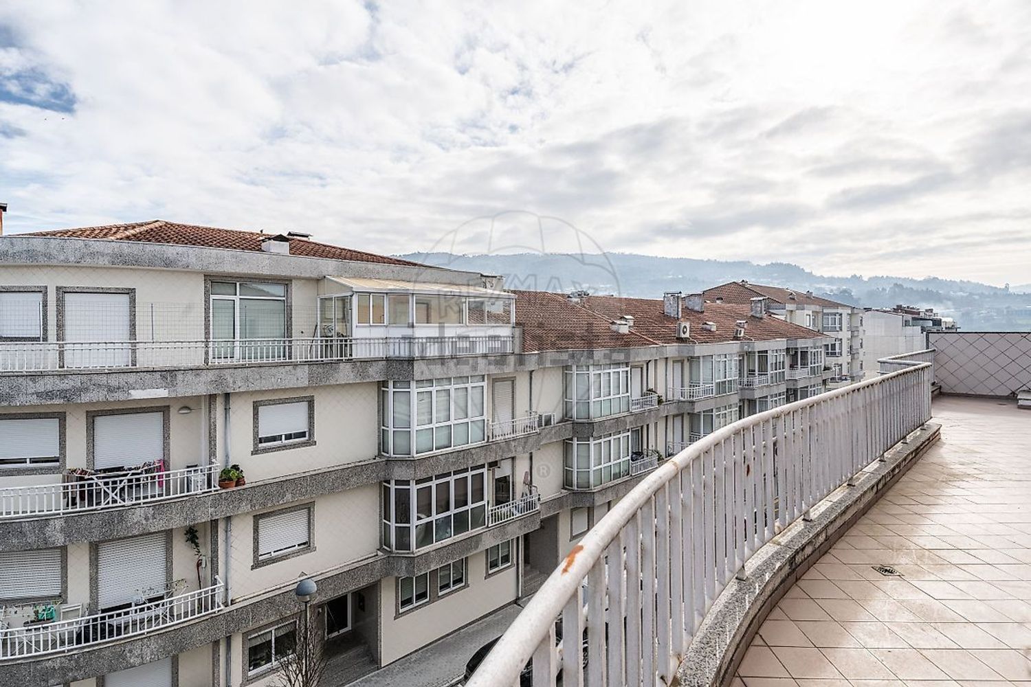 顶层公寓出售在Rua Francisco da Silva Areias, 140 - 阳台