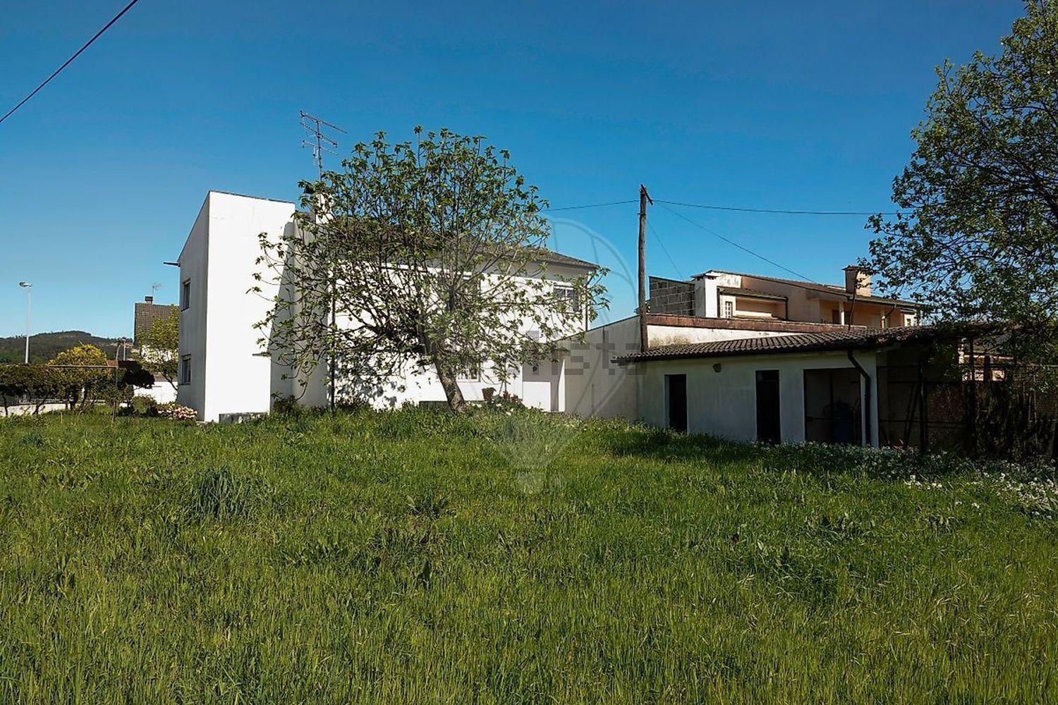 小楼房或独栋别墅出售在 Margaride (Santa Eulália) - Várzea - Lagares - Varziela - Moure - 外立面