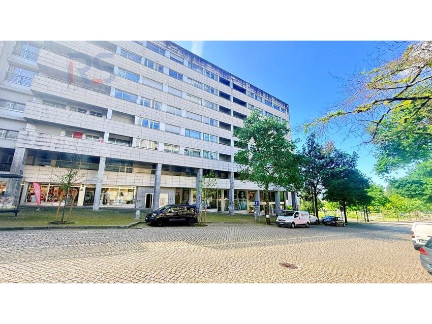 公寓 t2出售在Avenida Visconde de Barreiros