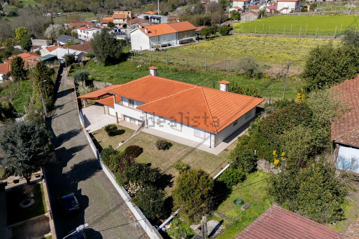 小楼房或独栋别墅出售在Rua de São João, 8 - 游泳池