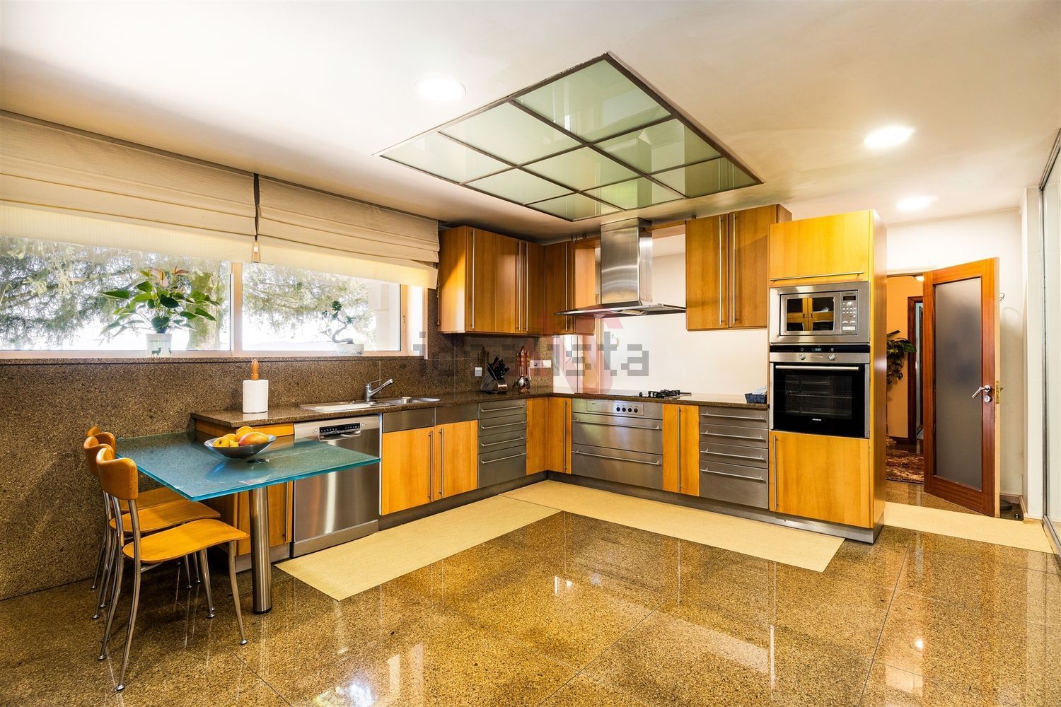 小楼房或独栋别墅出售在Travessa Adelino Amaro da Costa, 43 - 厨房