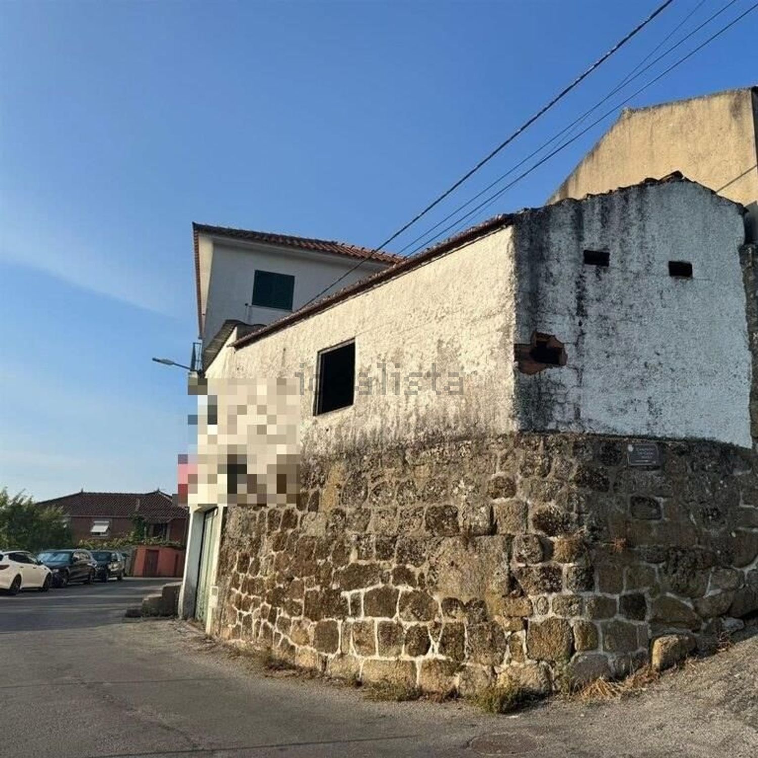 小楼房或独栋别墅出售在São Martinho de Mouros - 外立面