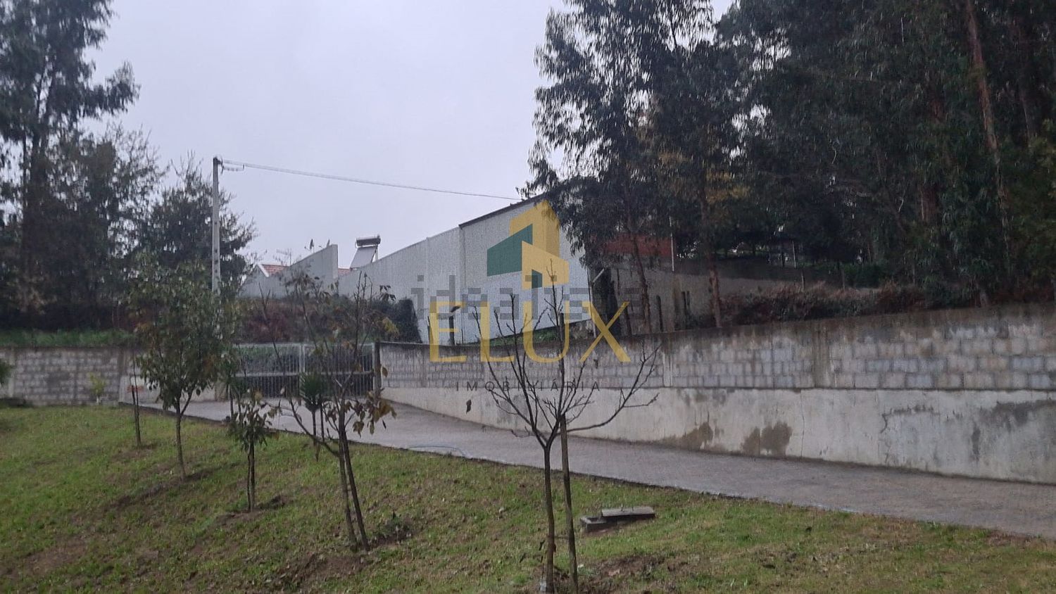 小楼房或独栋别墅出售在 Margaride (Santa Eulália) - Várzea - Lagares - Varziela - Moure - 视线