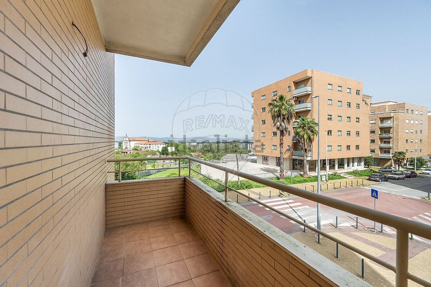 公寓 t2出售在Rua José da Cunha s/n - 阳台