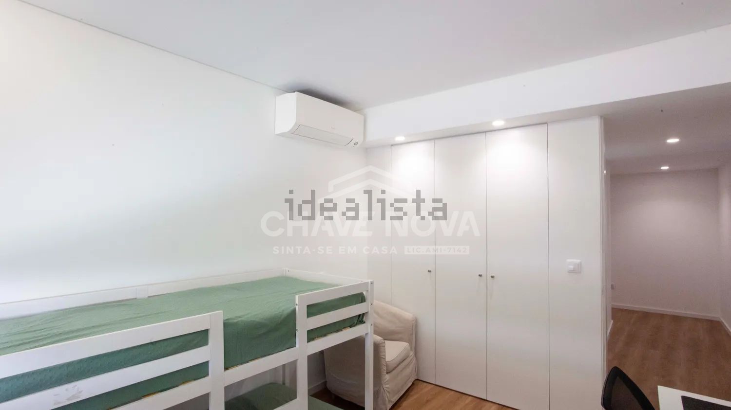 公寓 t3出售在Rua Padre António da Silva Martins s/n - 卧室