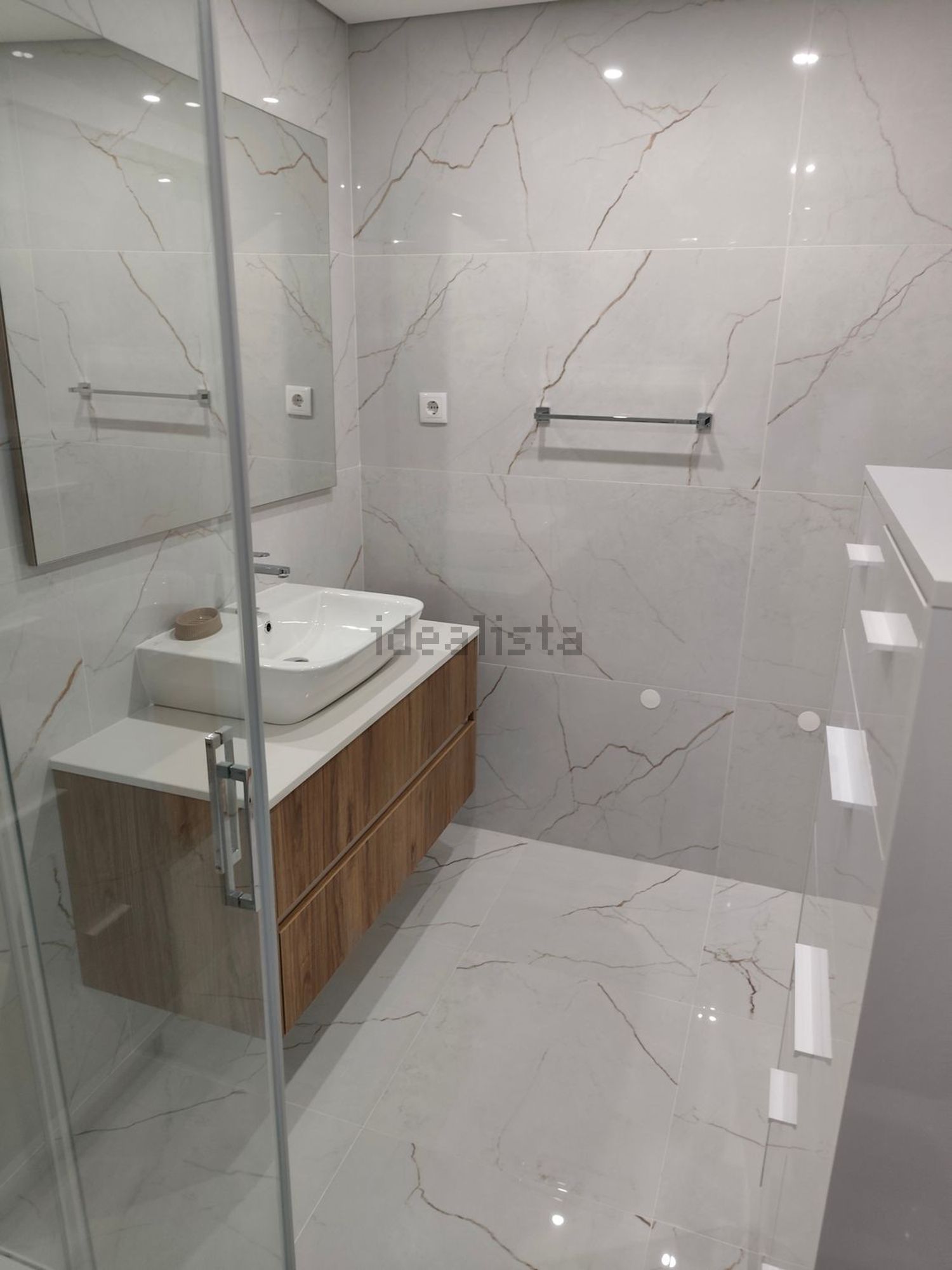 出租公寓 t2在Rua Gonçalo Mendes da Maia - 卫生间