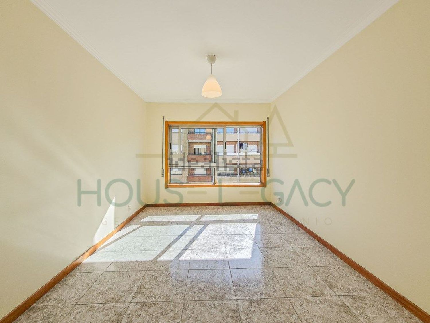 出租公寓 t2在Rua dos Transitários, 97 - 客厅
