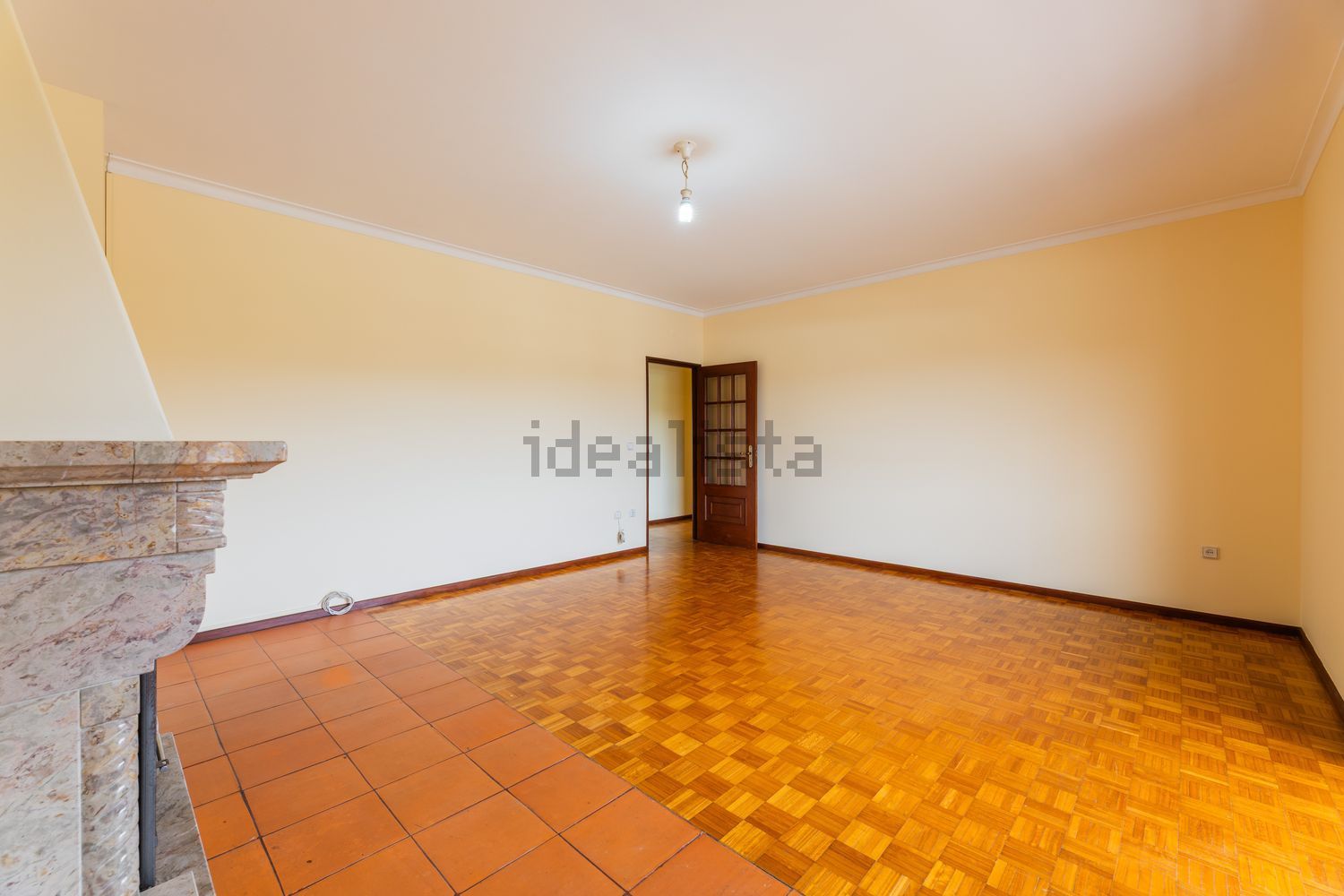 双拼别墅出售在Bairro de Paço - Rua 5 - 客厅
