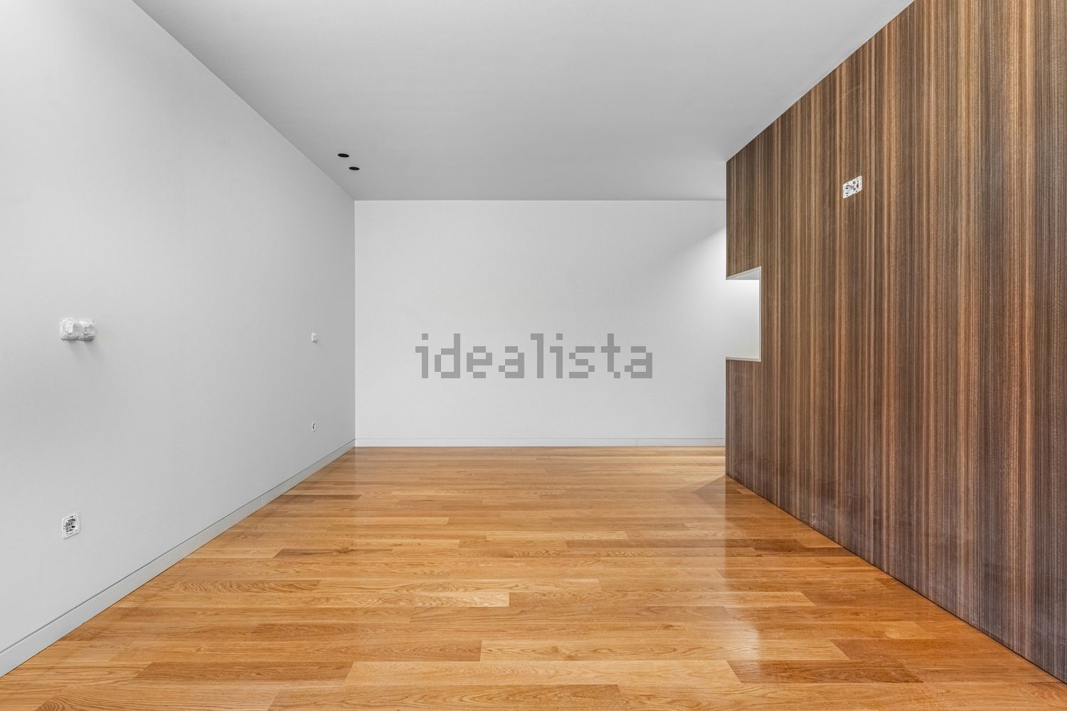 小楼房或独栋别墅出售在Rua do Codeçoso, 8 - 居住