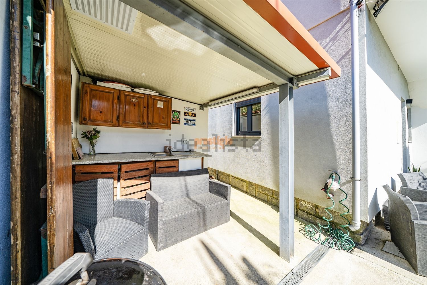 小楼房出售在Rua do Couteiro, 78 - 阳台