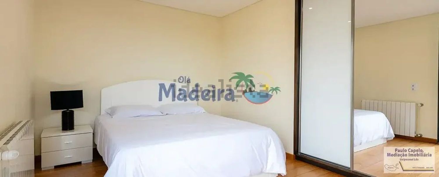 小楼房或独栋别墅出售在Estrada dos Marmeleiros, 142 - 卧室