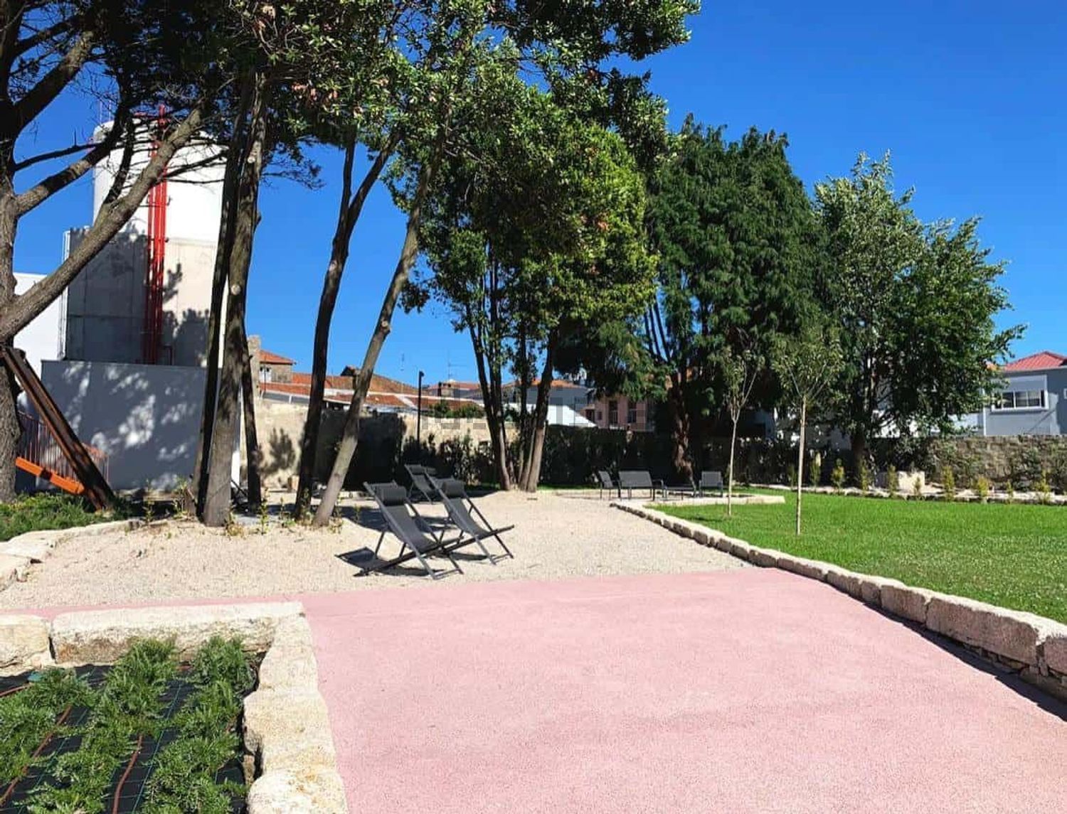 出租t0（单人公寓）在Rua de António Granjo, 142 - 花园