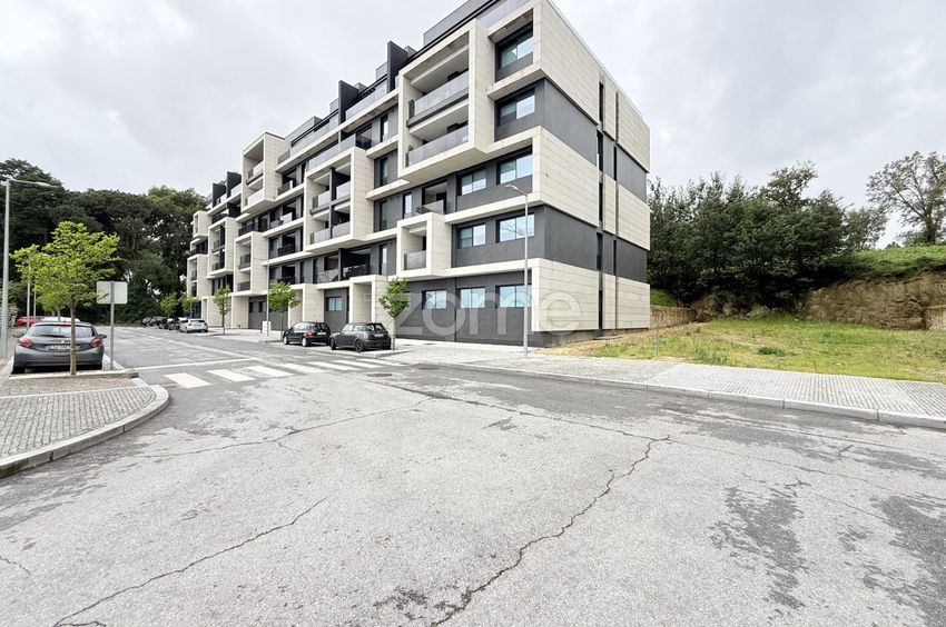 公寓 t2出售在Rua da Ribeira, 80