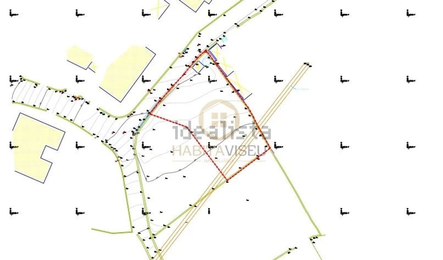 小楼房或独栋别墅出售在Rua Vale s/n - 平面图