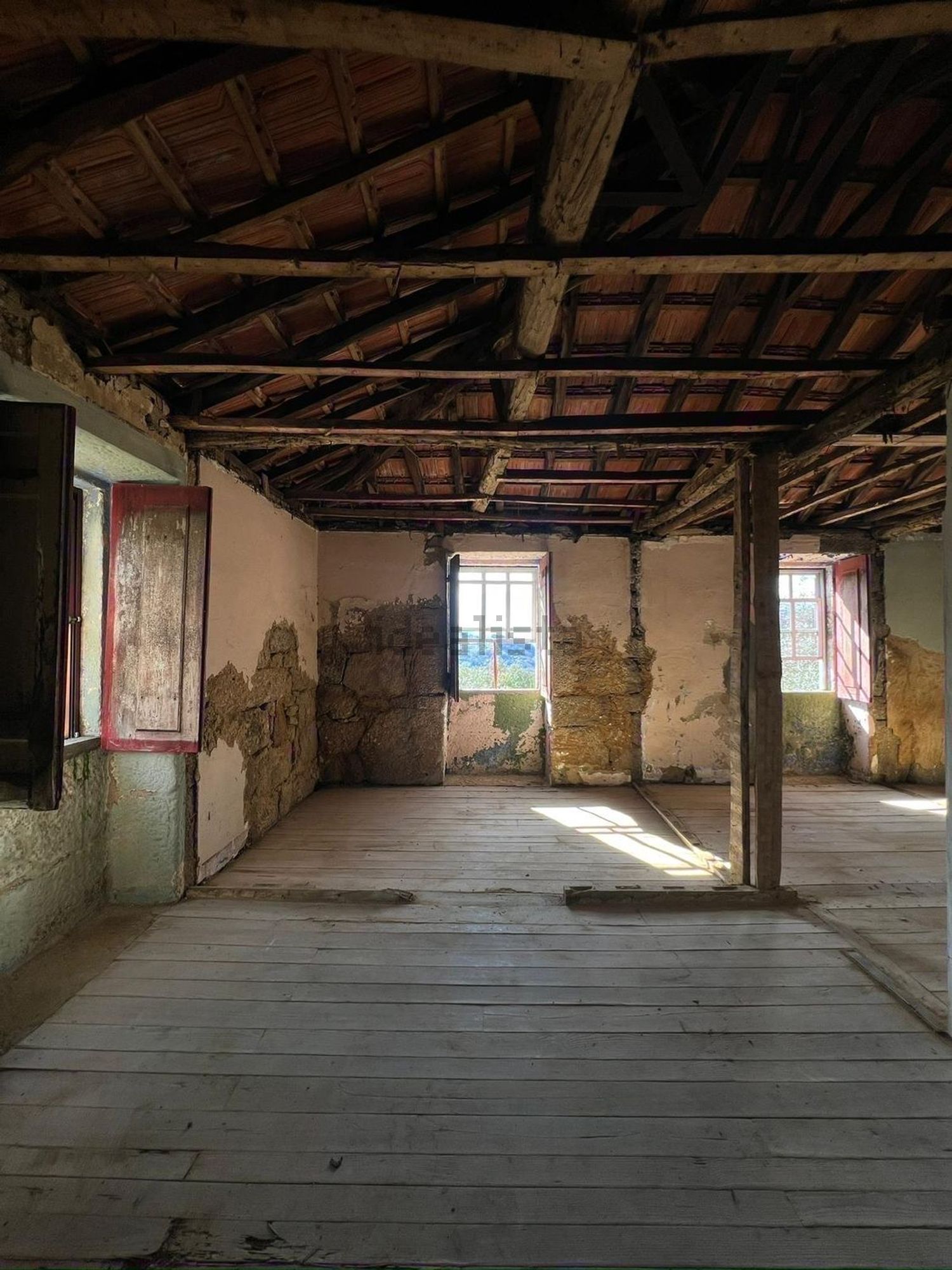庄园出售在 Cimo de Vila, 4640 -220 - 外立面