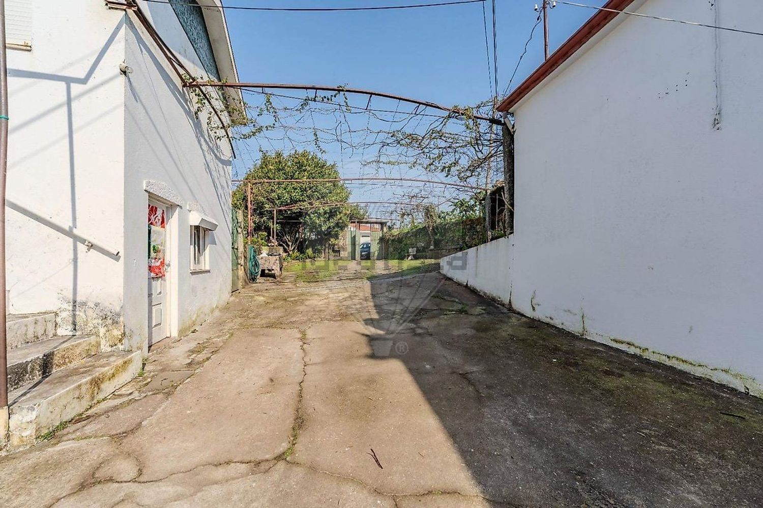 小楼房或独栋别墅出售在Rua Rosa Costa Campos - 外立面