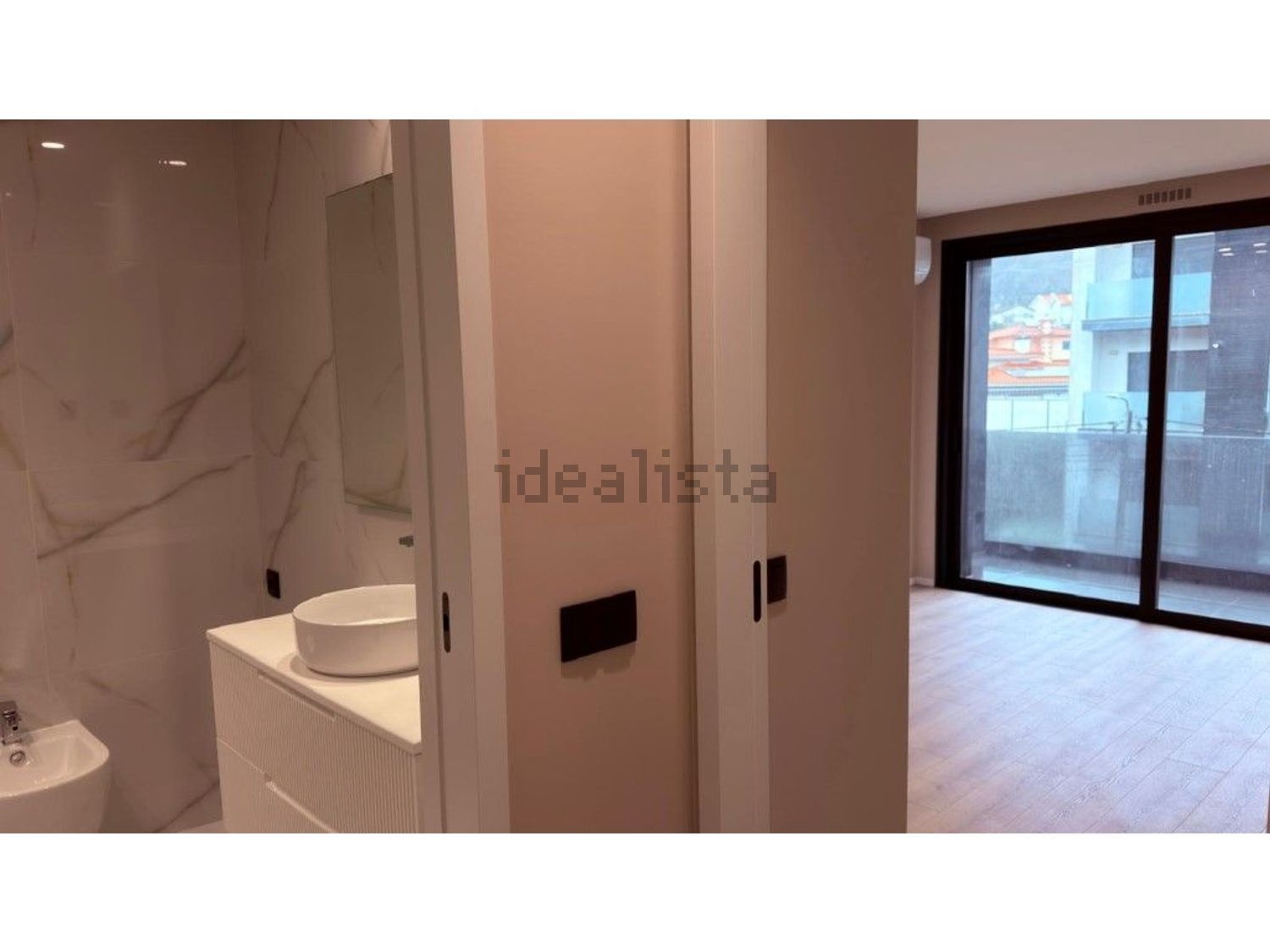 公寓 t1出售在Avenida Marechal Humberto Delgado, 73 - 卫生间