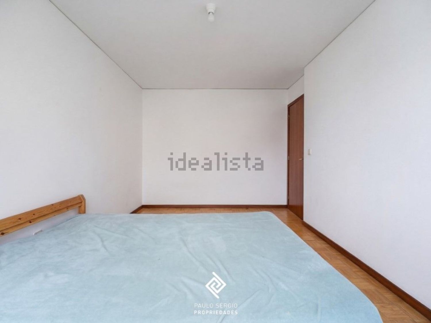 公寓 t3出售在Rua Estádio do Futebol Clube de Avintes, 87 - 卧室