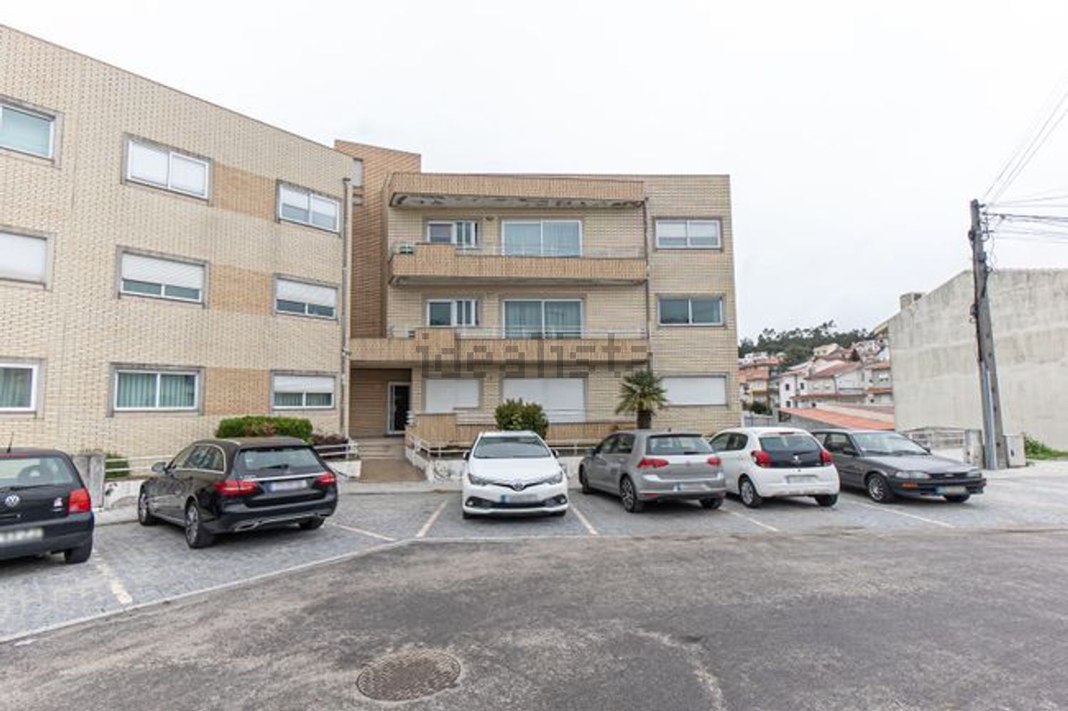 公寓 t2出售在Rua dos Castanheiros, 292 - 外立面