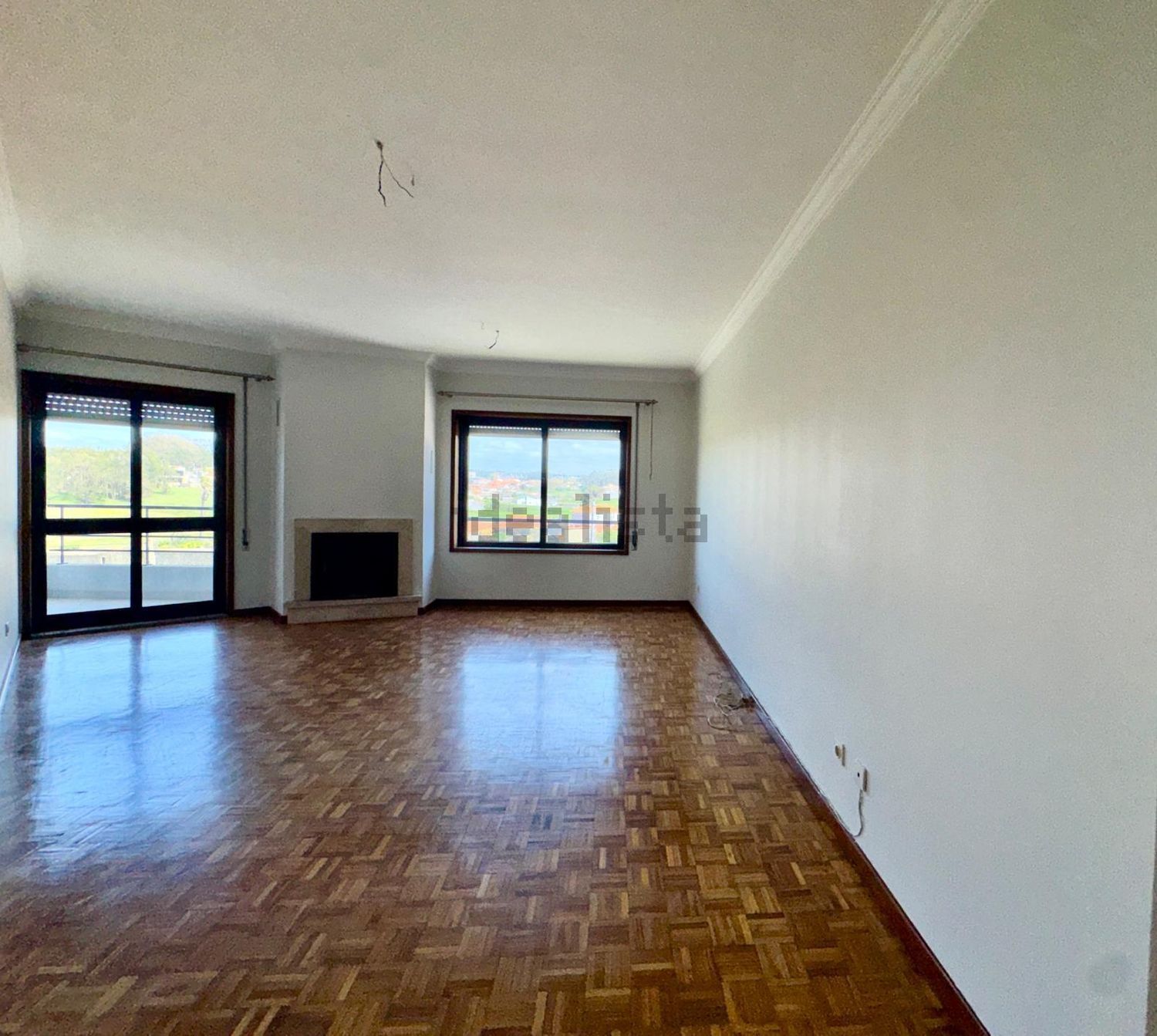 出租公寓 t3在Rua do Cabo Espichel, 609 - 客厅