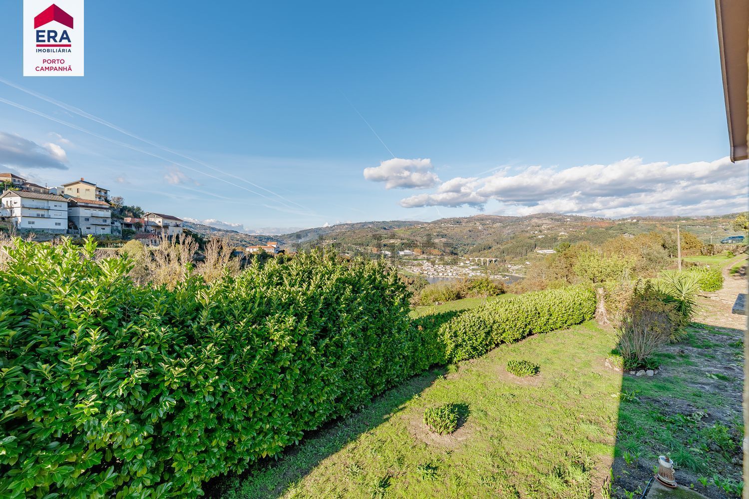 小楼房或独栋别墅出售Quinta dos Moinhos - Casal 4690 - 019 Cinfães - 视线
