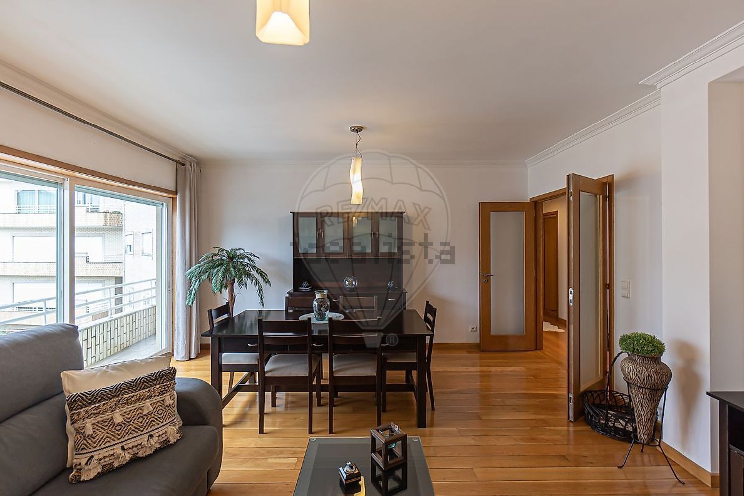 公寓 t2出售在Rua dos Castanheiros, 292 - 客厅