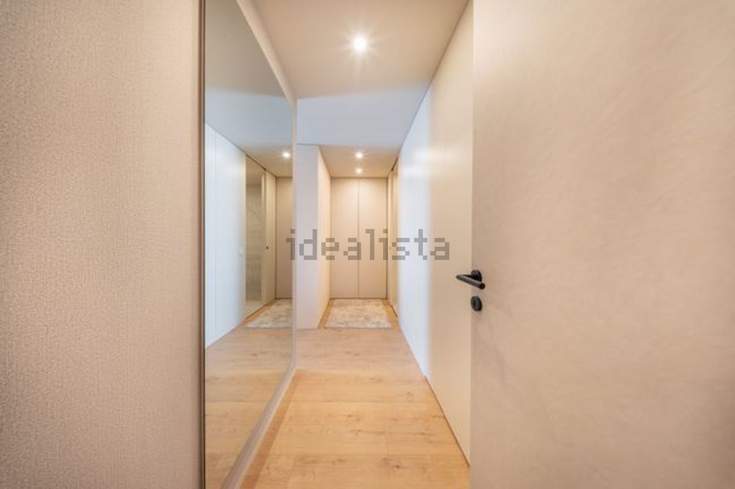 公寓 t3出售在Avenida da Colónia, 165 - 过道