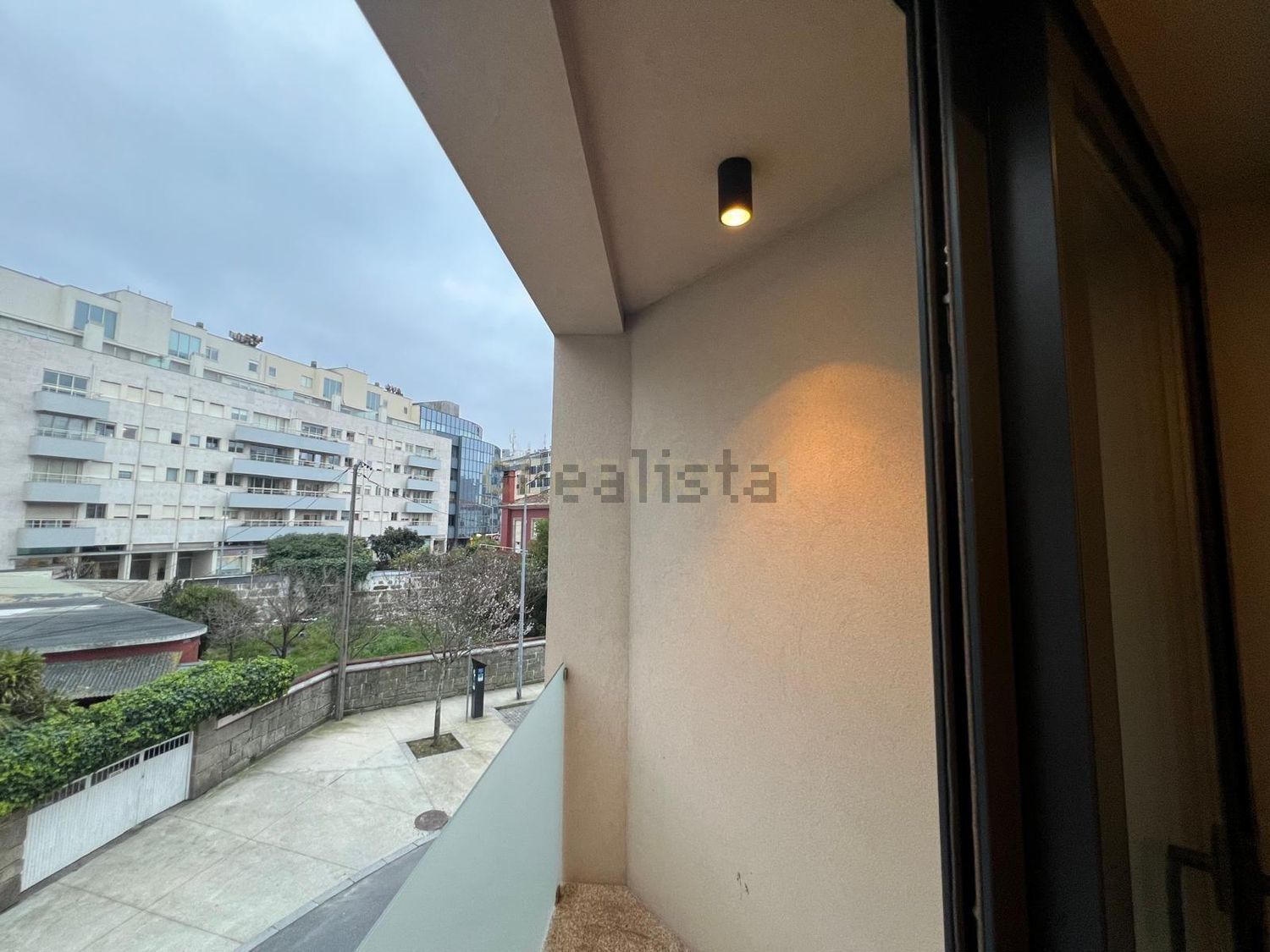 公寓 t1出售在Rua França Júnior, 712 - 阳台