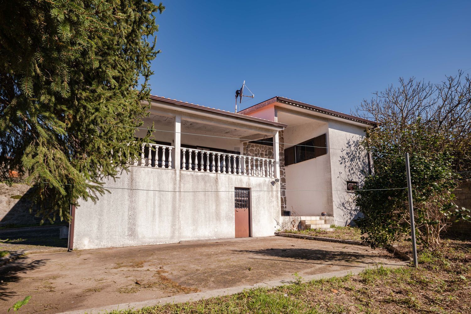 小楼房或独栋别墅出售在Travessa da Aldeia, 38 - 外立面