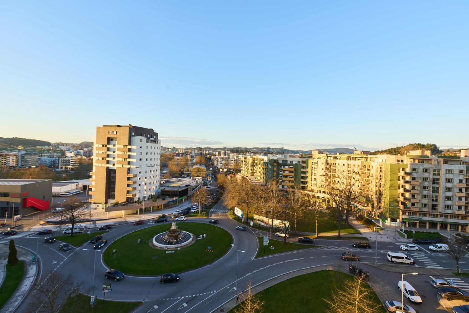 公寓 t4出售在Avenida dos Descobrimentos, 1130 - 视线