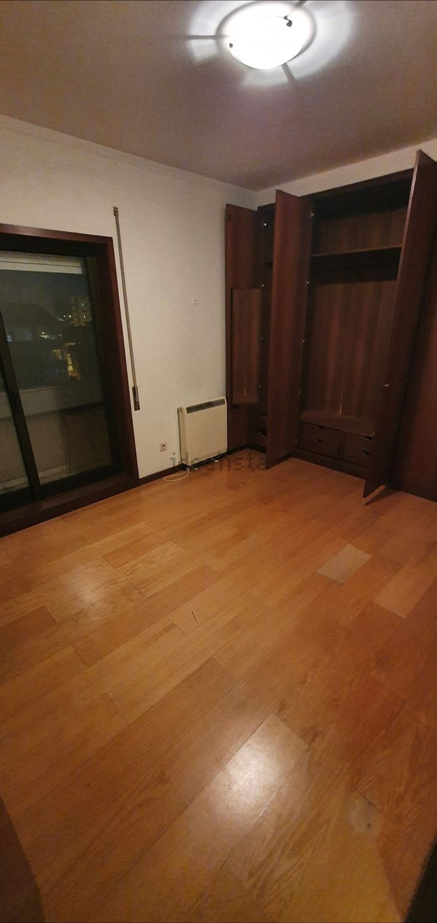 出租房间在Rua de damiao de gois, 56 - 卧室