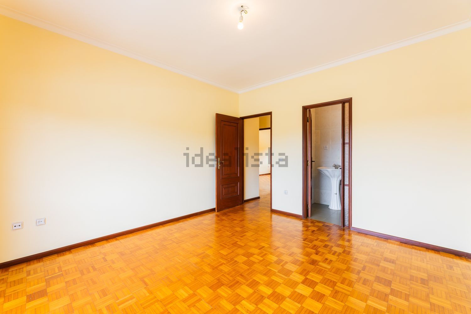 双拼别墅出售在Bairro de Paço - Rua 5 - 卧室