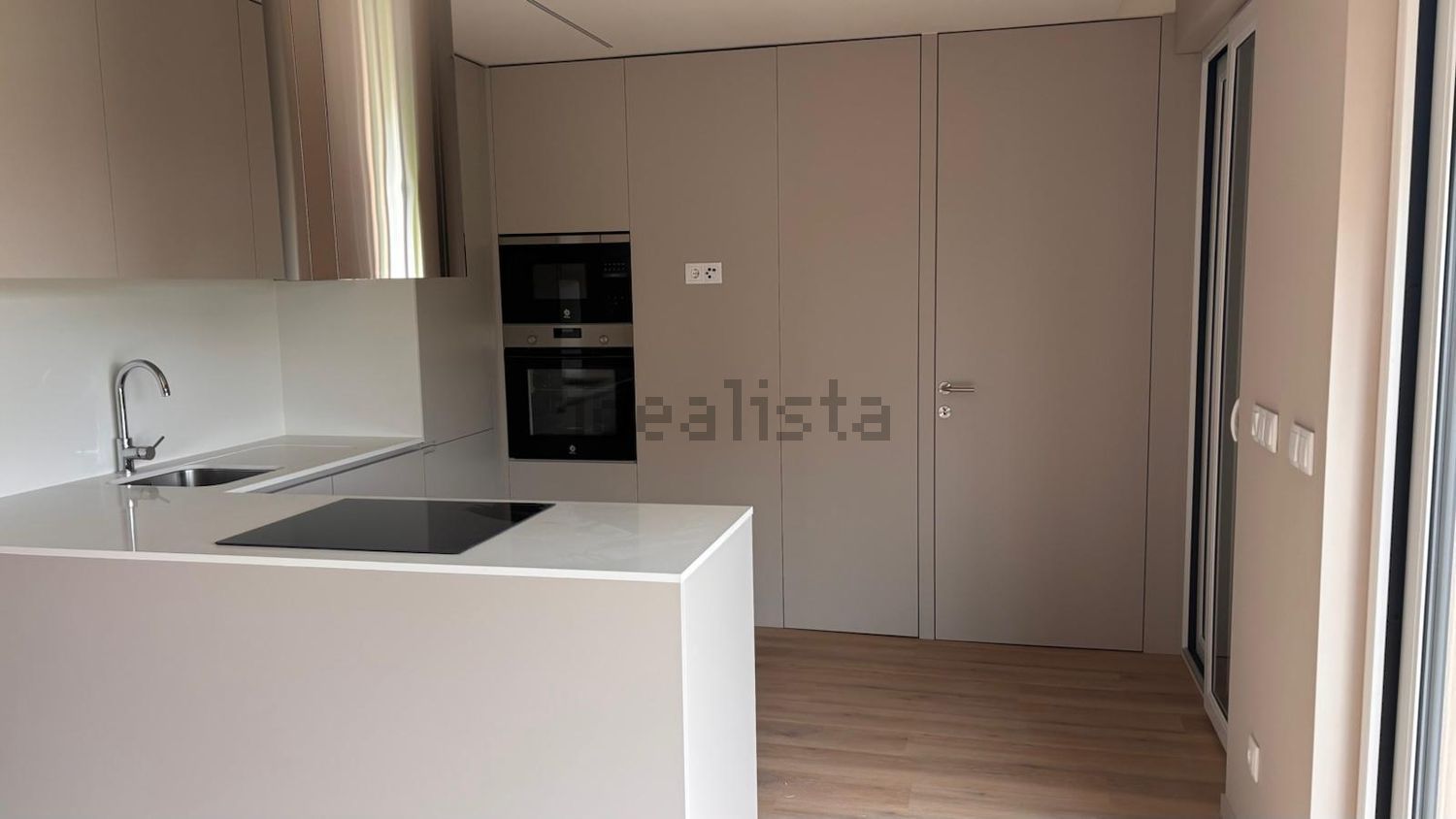 公寓 t4出售在Rua de São Vicente, 181 - 厨房