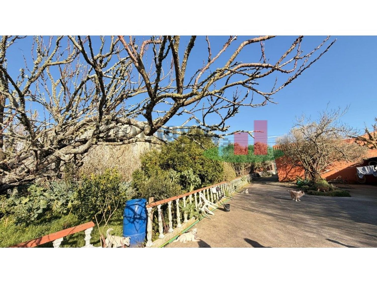 小楼房或独栋别墅出售在Estrada do Lavradio, 21 - 花园