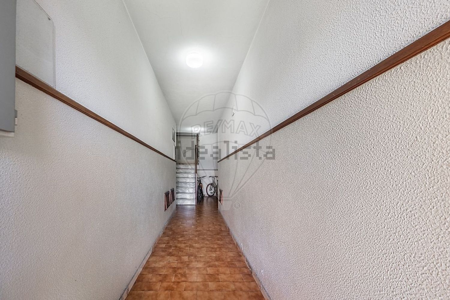 公寓 t1出售在Rua de Cabo Verde - 详情