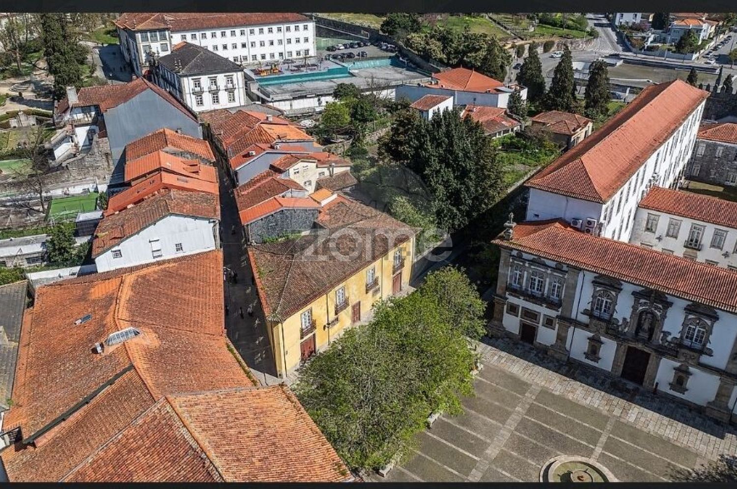 小楼房或独栋别墅出售在Rua de Santa Maria, 58 - 详情