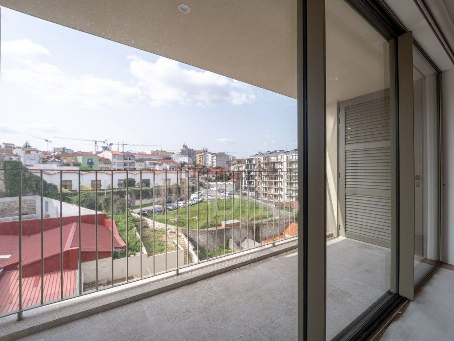 公寓 t2出售在Rua do Padre António Vieira, 149 - 露台