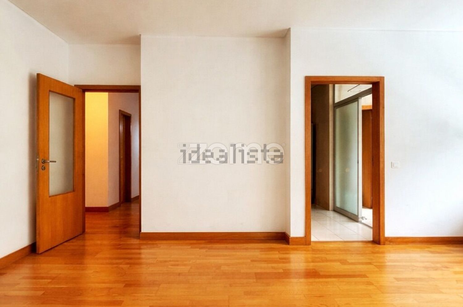 公寓 t4出售在Rua Rodrigues de Freitas, 149 - 客厅