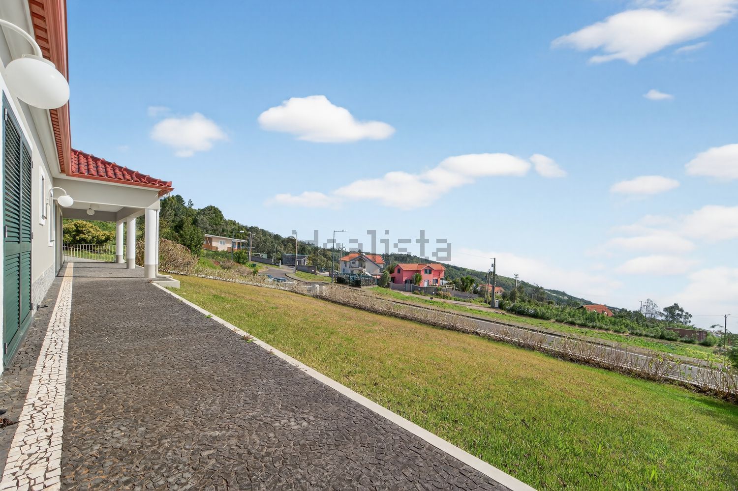 小楼房或独栋别墅出售在Rua 1 do Chão das Poças, 20 - 视线