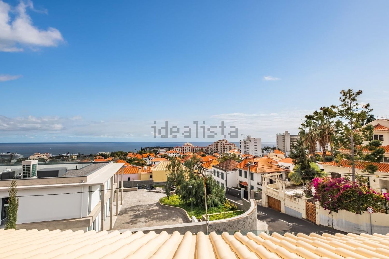 出租小楼房或独栋别墅在Beco Doutor Joaquim Carlos, 42 CaminhodeSantoAntonioNFunchal - 视线