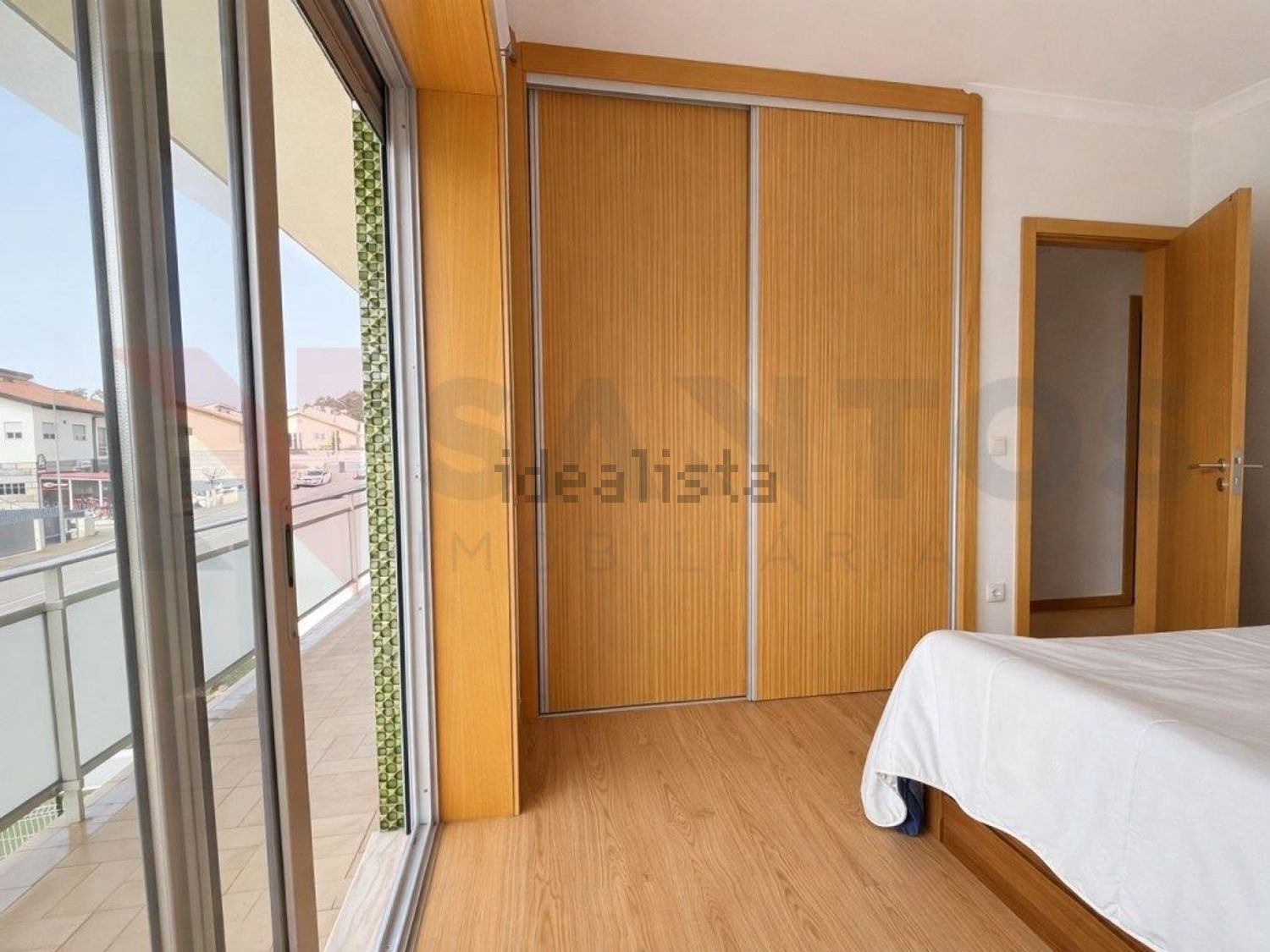 双拼别墅出售在Avenida General Sarmento Pimentel - 卧室