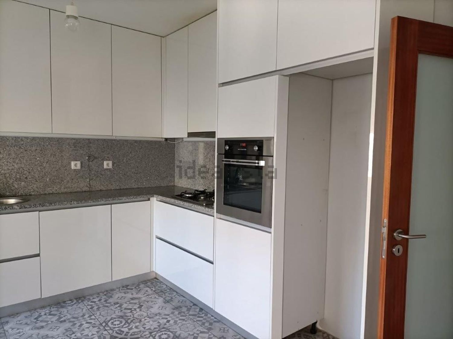 出租公寓 t3在Avenida João XXI, 674 - 厨房