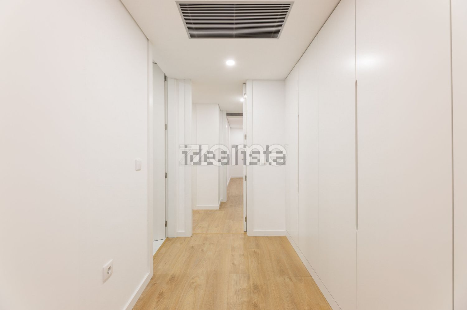 公寓 t3出售在Rua Francisco Ribeiro de Castro, 97 - 过道