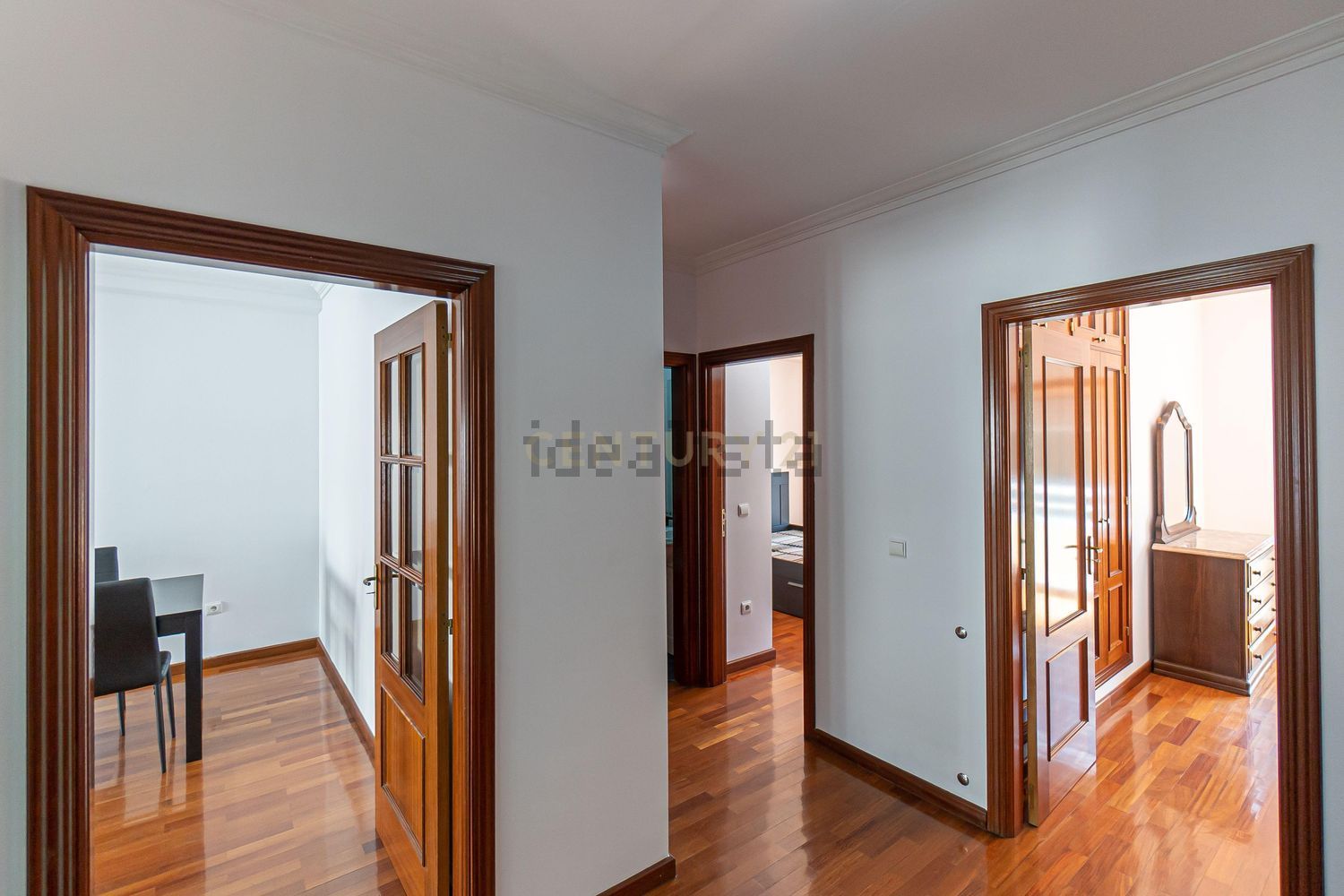 出租公寓 t2在Avenida Dom João I, 689 - 过道