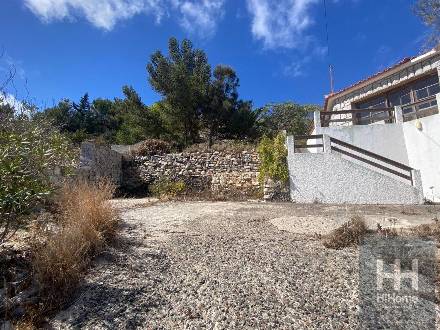 小楼房或独栋别墅出售在Porto Santo - 外立面