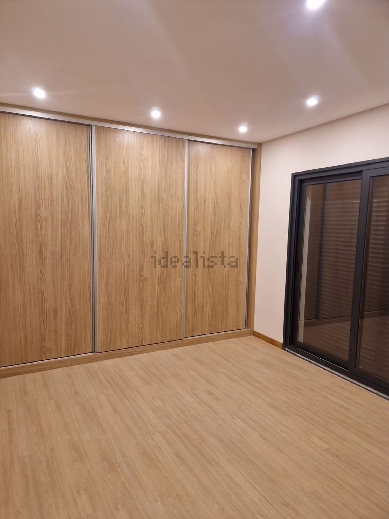 出租公寓 t2在Rua Doutor António Vale, 533 - 居住