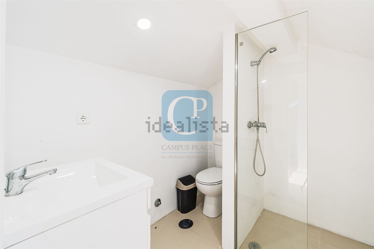 公寓 t2出售在Rua Doutor Manuel Ferreira Ribeiro, 142 - 卫生间