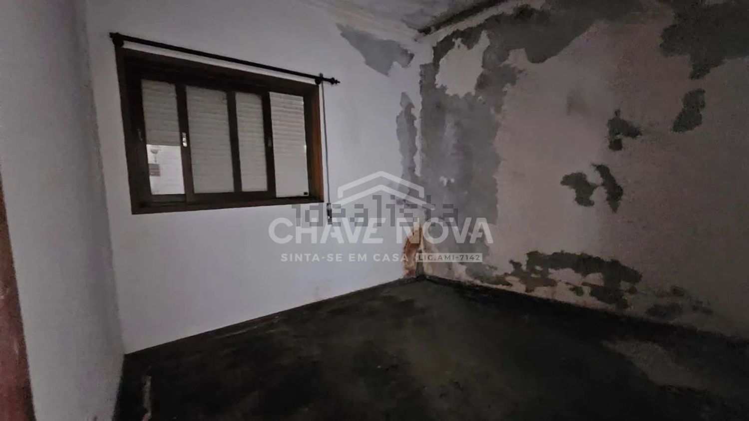小楼房或独栋别墅出售在Rua Pedra Alta - 照片