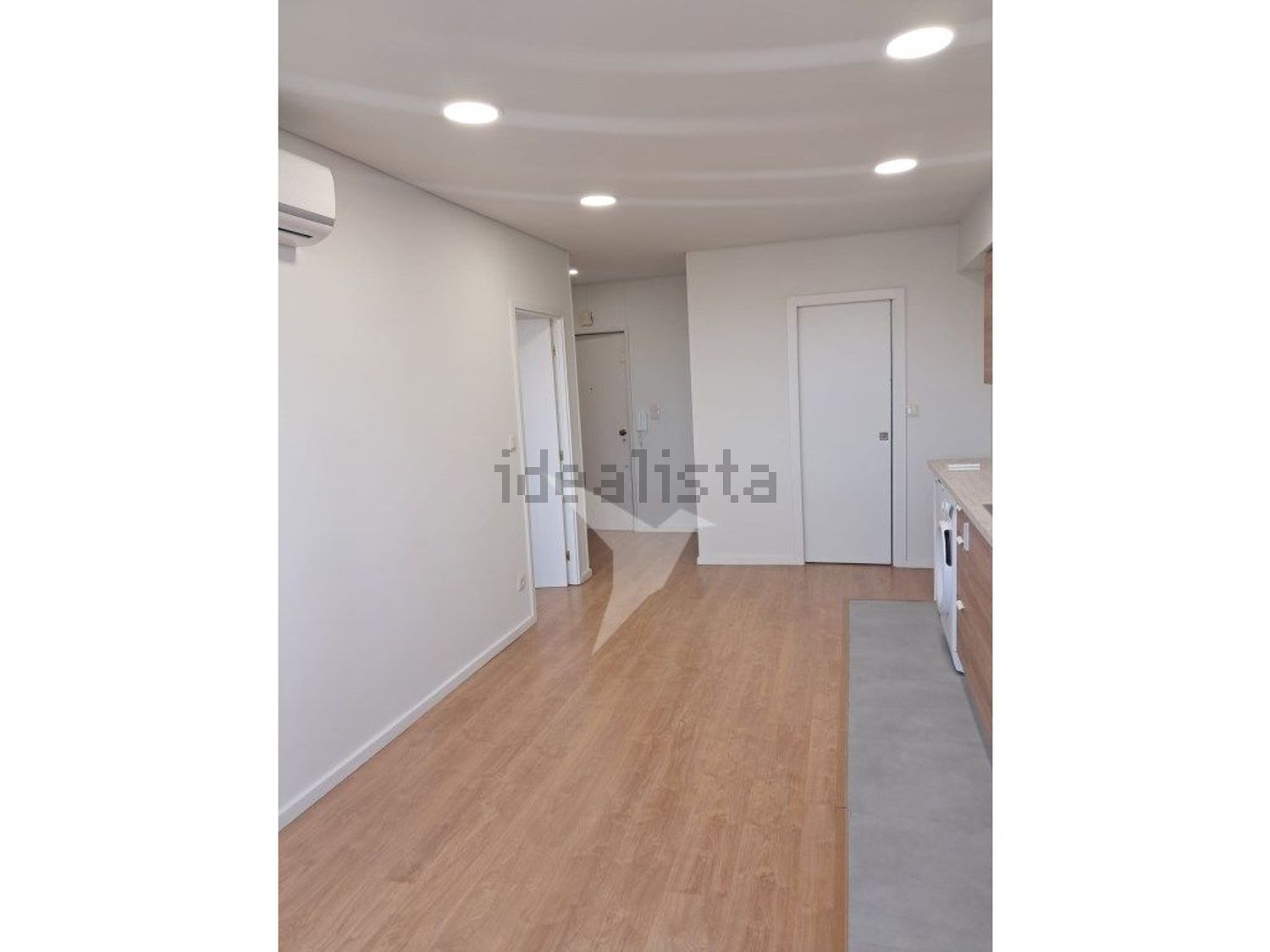 公寓 t1出售在Avenida da Boavista - 照片