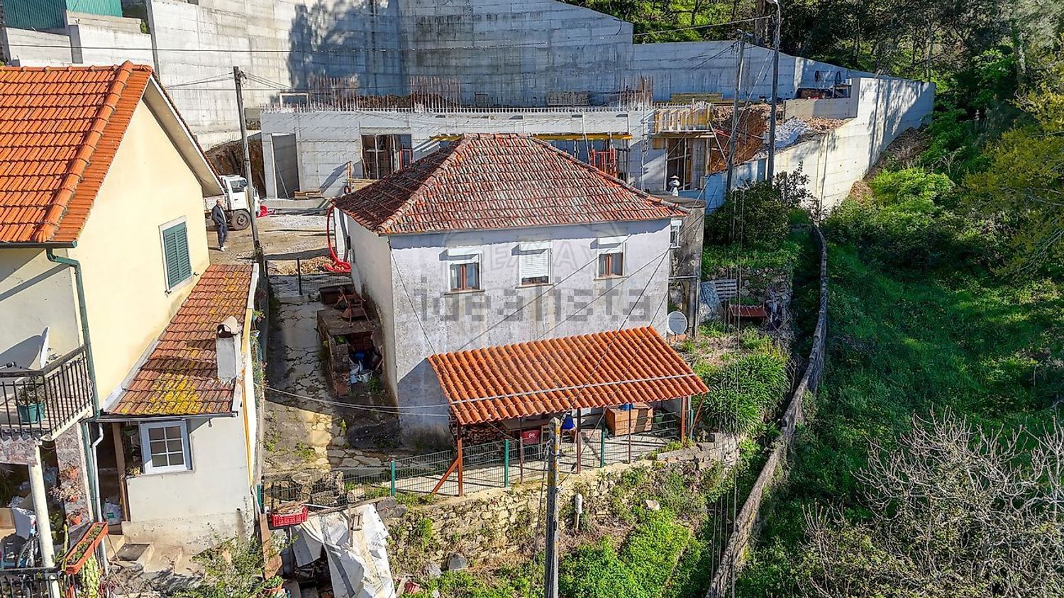 小楼房或独栋别墅出售在Rua Belo Horizonte - 外立面